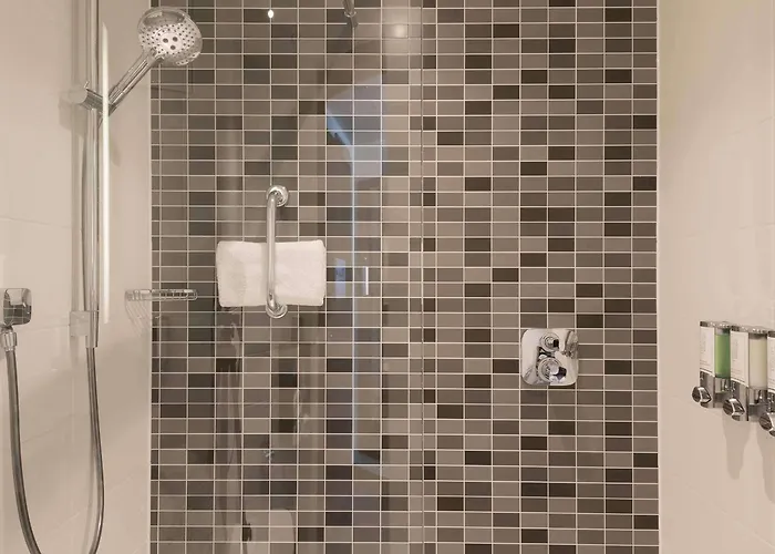 Hotel Hampton By Hilton Frankfurt Centre 3*