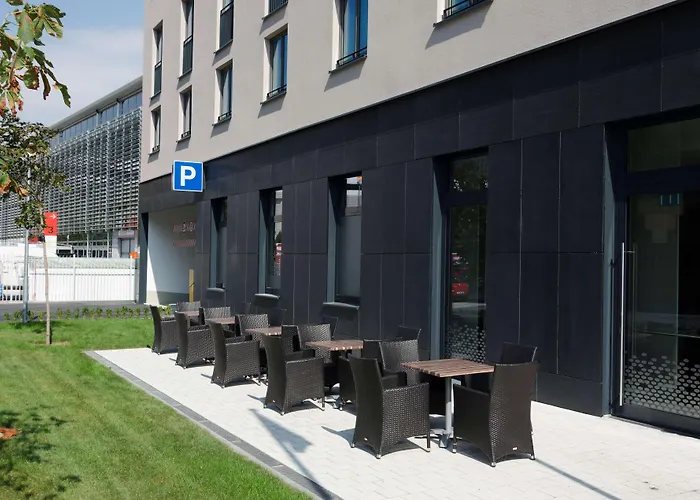 Hotel Hampton By Hilton Frankfurt Centre 3*