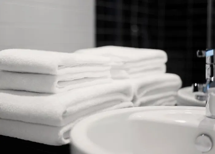 Hampton By Hilton Frankfurt Centre Hotel 3*